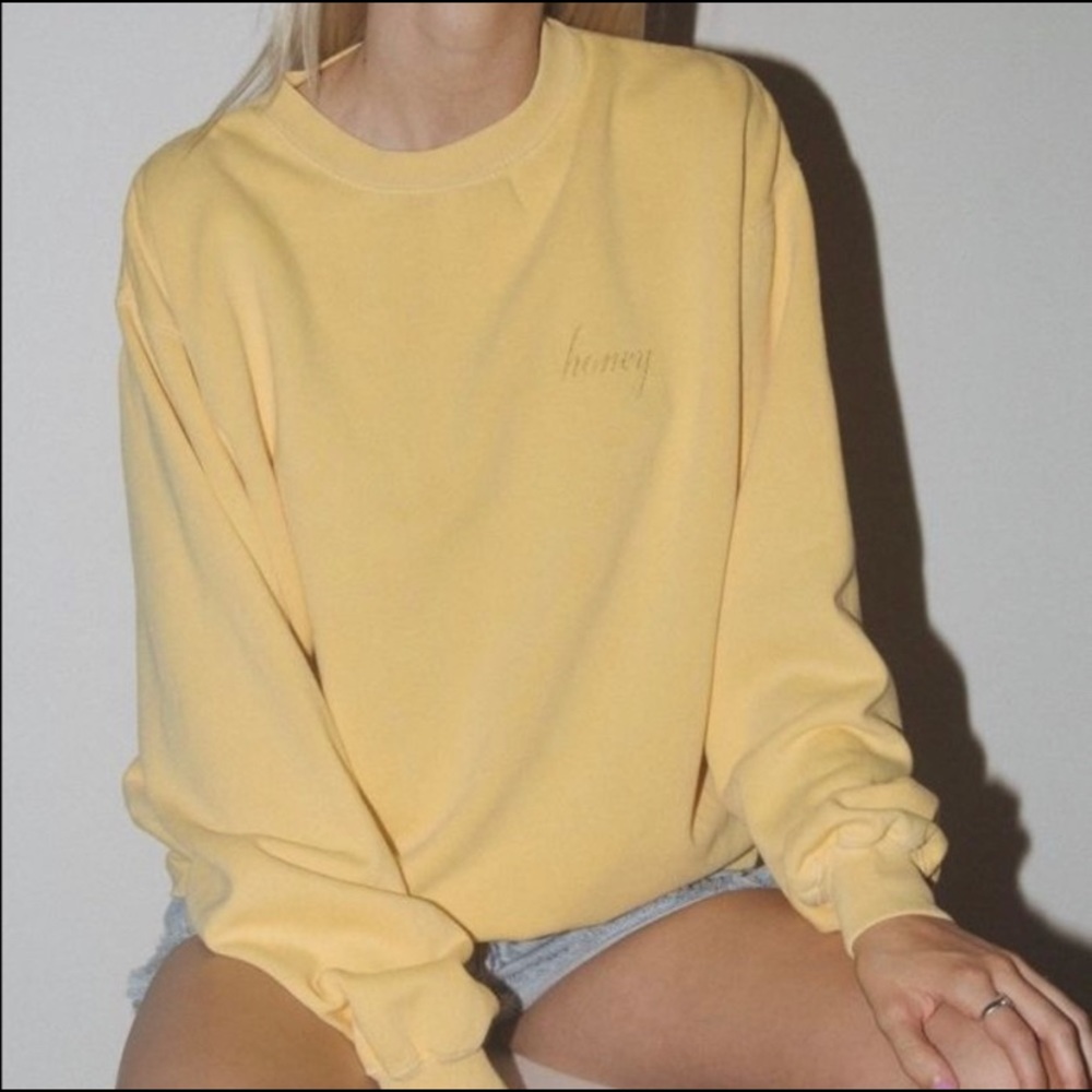 brandy melville honey sweatshirt.